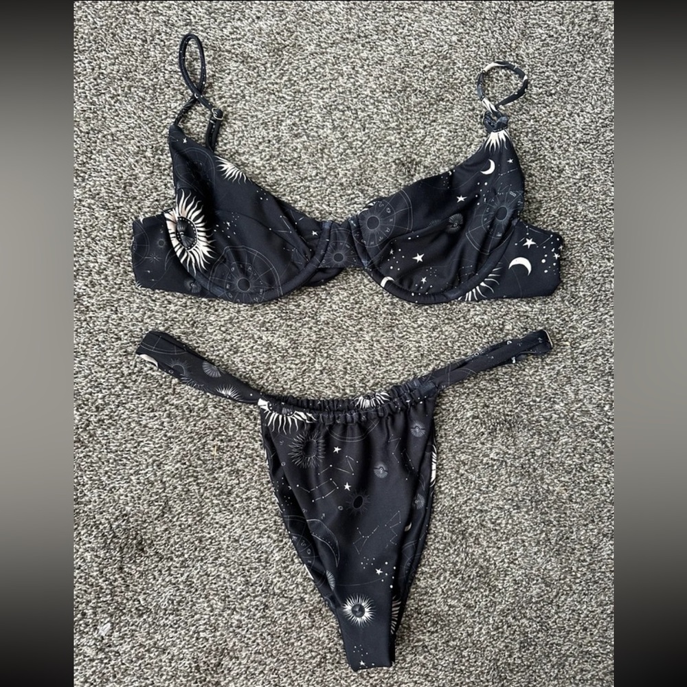 🖤SOLD🖤 Skatie Bikini Set in Nola 💫